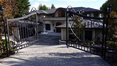 gate not close